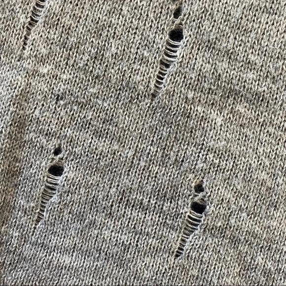 Another Story NYC Distressed Sweater Womens Size Medium Grey Blue Long Sleeve - Picture 7 of 11